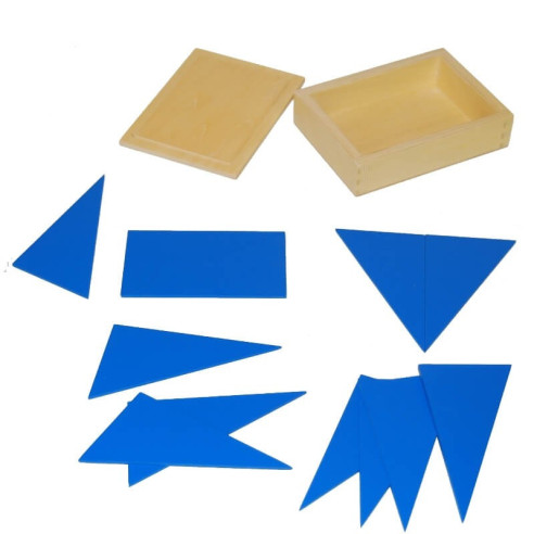 Boite des triangles bleus Montessori